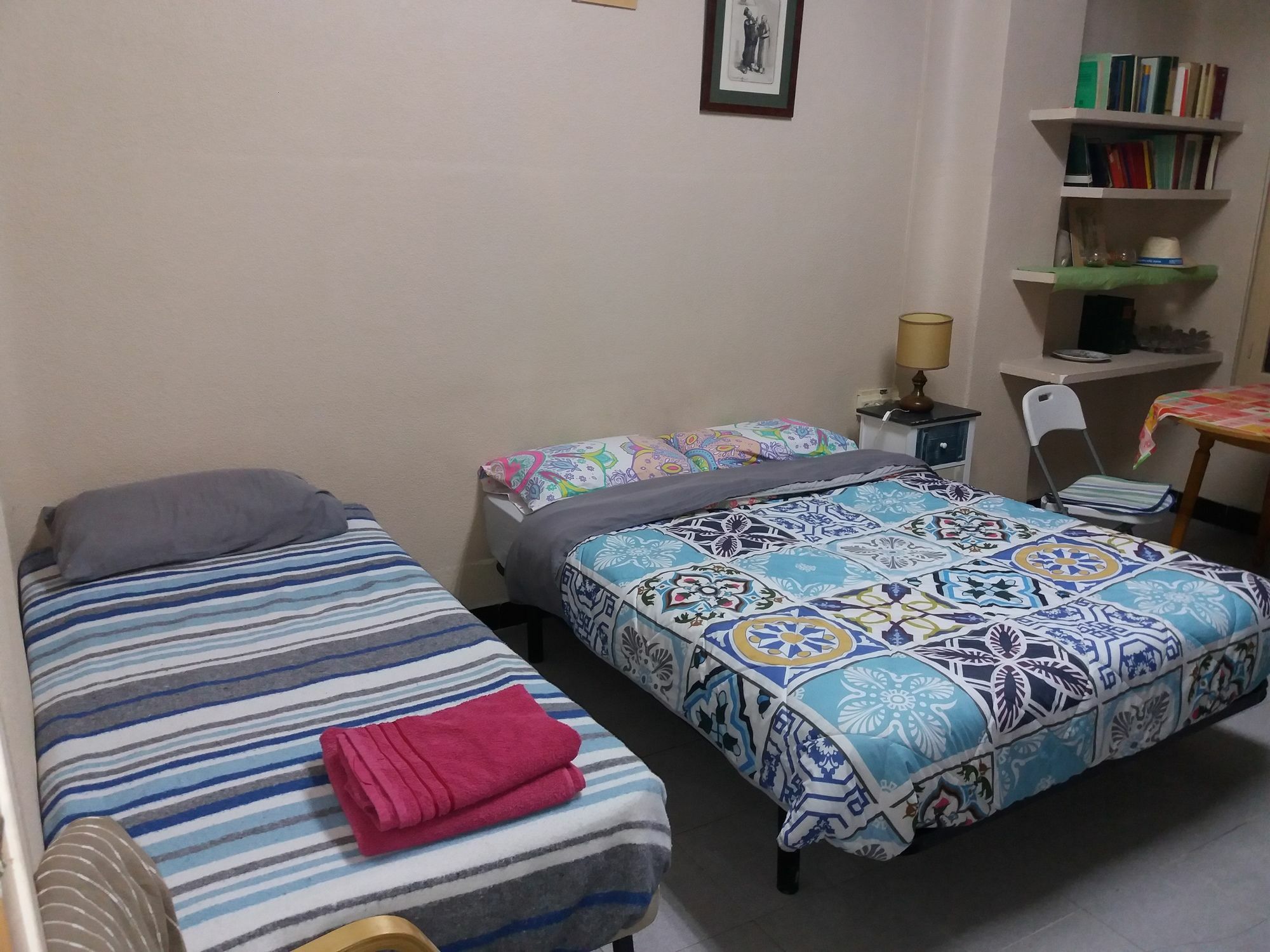 Room Star Аликанте Экстерьер фото